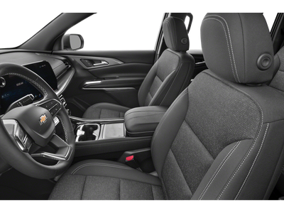 2025 Chevrolet Traverse Base