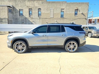 2025 Chevrolet Traverse LT