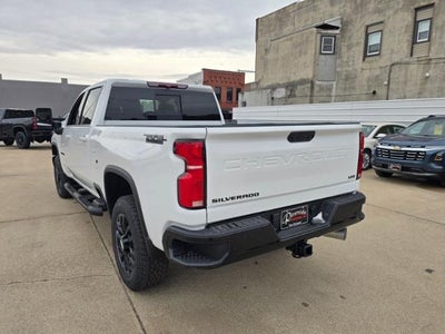 2025 Chevrolet Silverado 3500 HD LTZ
