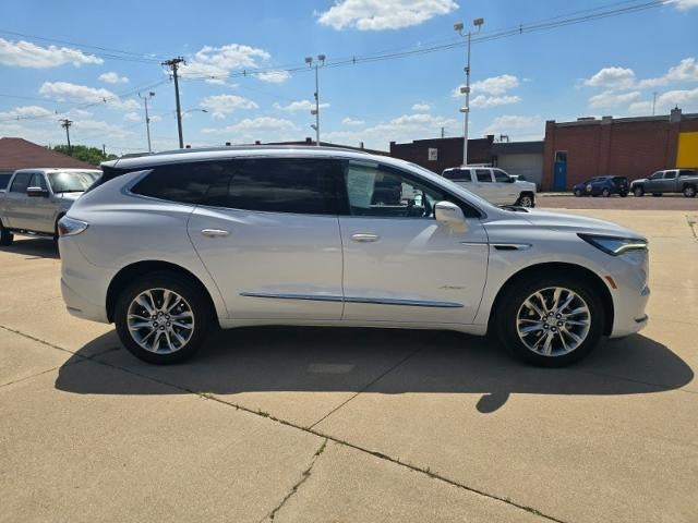 2023 Buick Enclave Avenir
